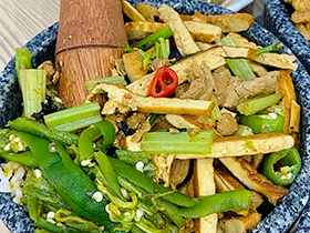 先擂后拌，擂椒轻餐饮势不可挡！